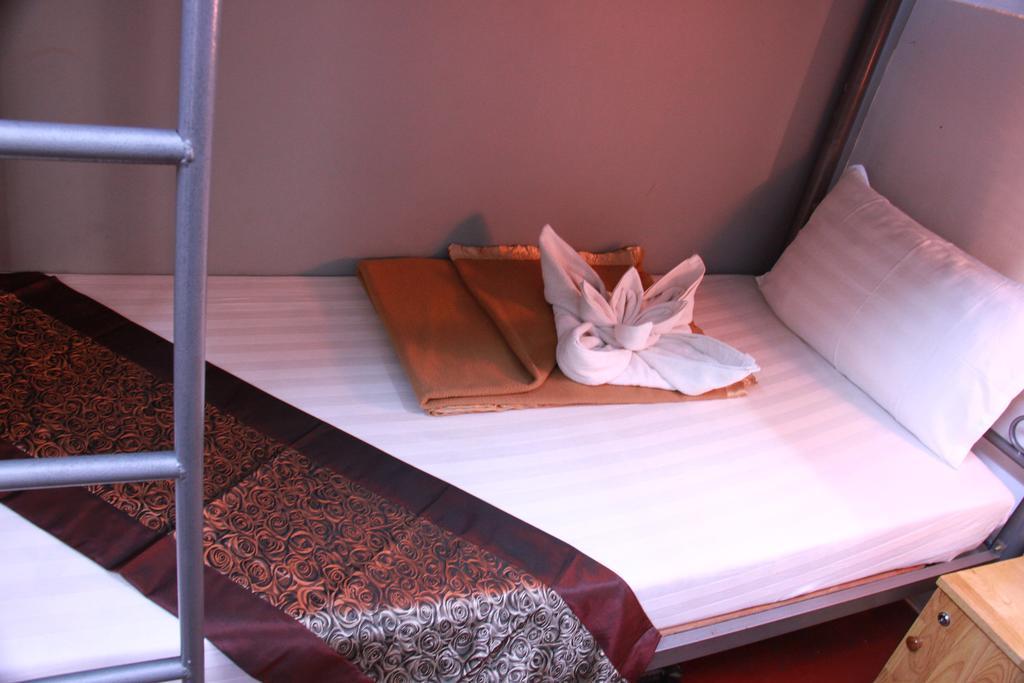 20Th Street Hostel Янгон Екстериор снимка